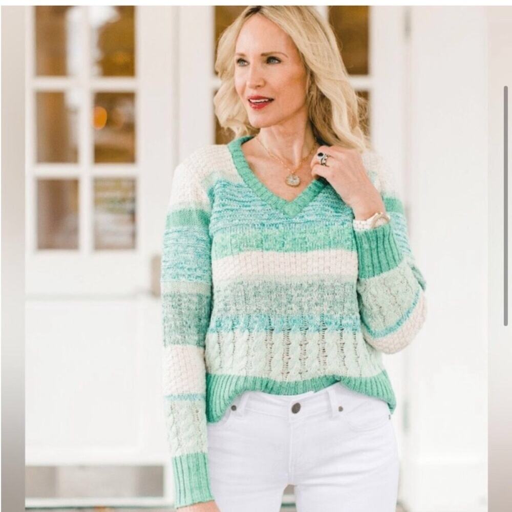 Cabi Mix Stitch white green blue striped mixed knit v neck sweater Medium #6170